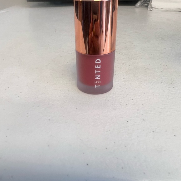 New Tint Magnetic Liquid Blush - Picture 1 of 2